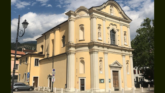La Confraternita della Beata Vergine Maria del Suffragio e la sua chiesa