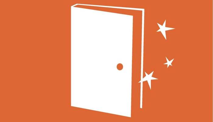 libro stilizzato su sfondo arancione