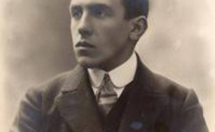 Ritratto giovanile fotografico di Riccardo Zandonai