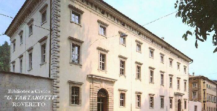 Palazzo Annona - facciata ovest, da C.so Bettini (Biblioteca civica Rovereto)