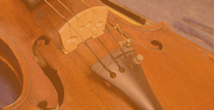 Particolare di antico violino (Foto Florio Badocchi 2014)